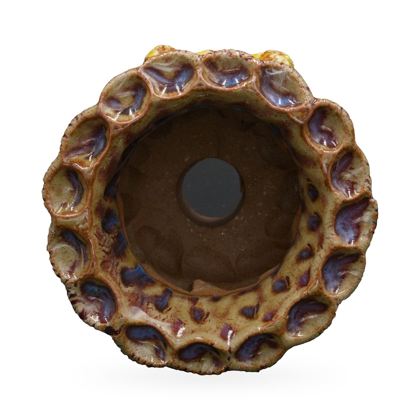 Yellow crackle-glaze round pot with purple streaks, amber scalloped rim and small clay feet – view 3
