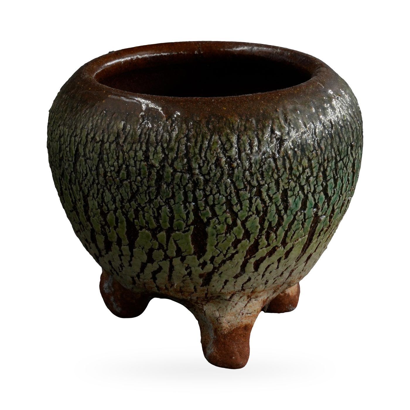 Round pot with a bark-like moss green crackle texture over dark brown, on short terracotta-toned feet – view 2