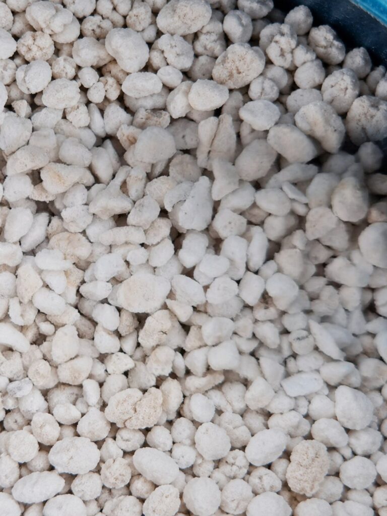 Perlite 2–6mm granules for potting mix aeration NZ